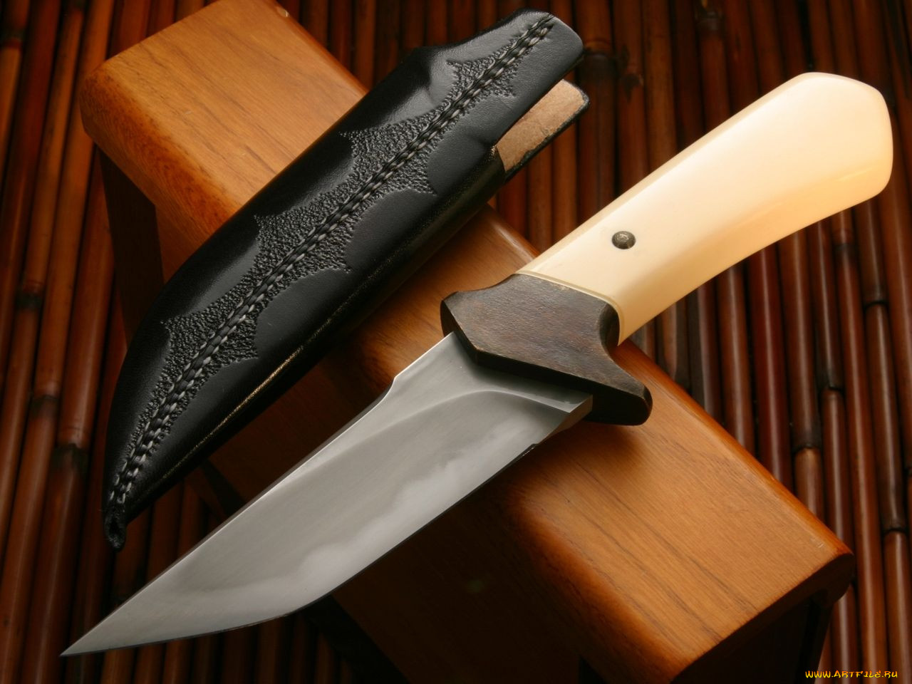 Топовые ножи. Красивые ножи. Шикарный нож. Очень красивый нож. Уникальные ножи.
